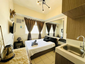 Great View@Fully Equipped Condo w/ WiFi NETFLIX @the Metro